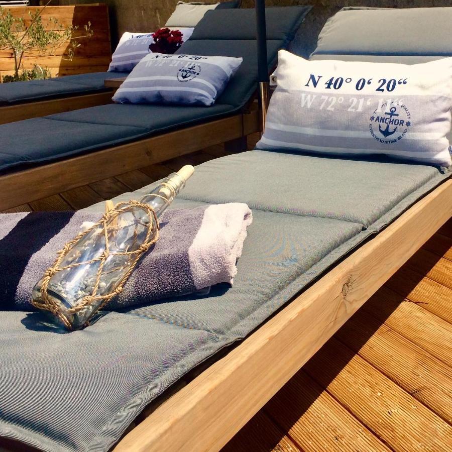 Ferienwohnungen VI La Mare With Heated Pool Zadar Eksteriør bilde